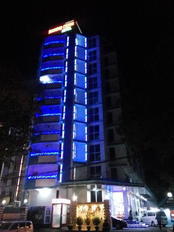 Diamond Crown Hotel Gyogon Exteriör bild